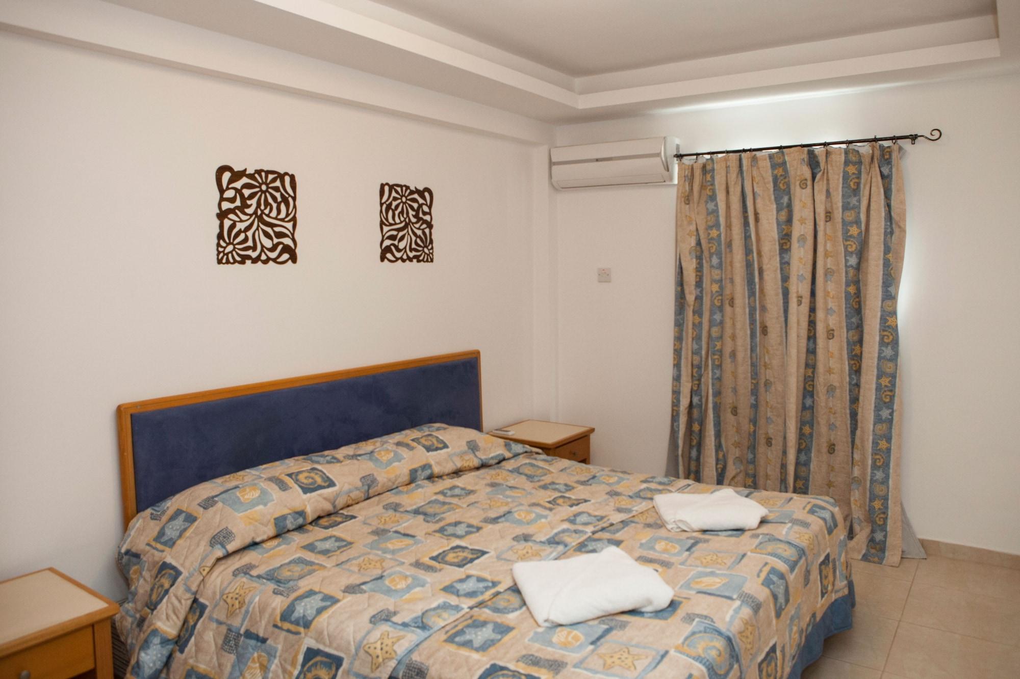 阿莱科斯公寓式酒店 Paphos 外观 照片