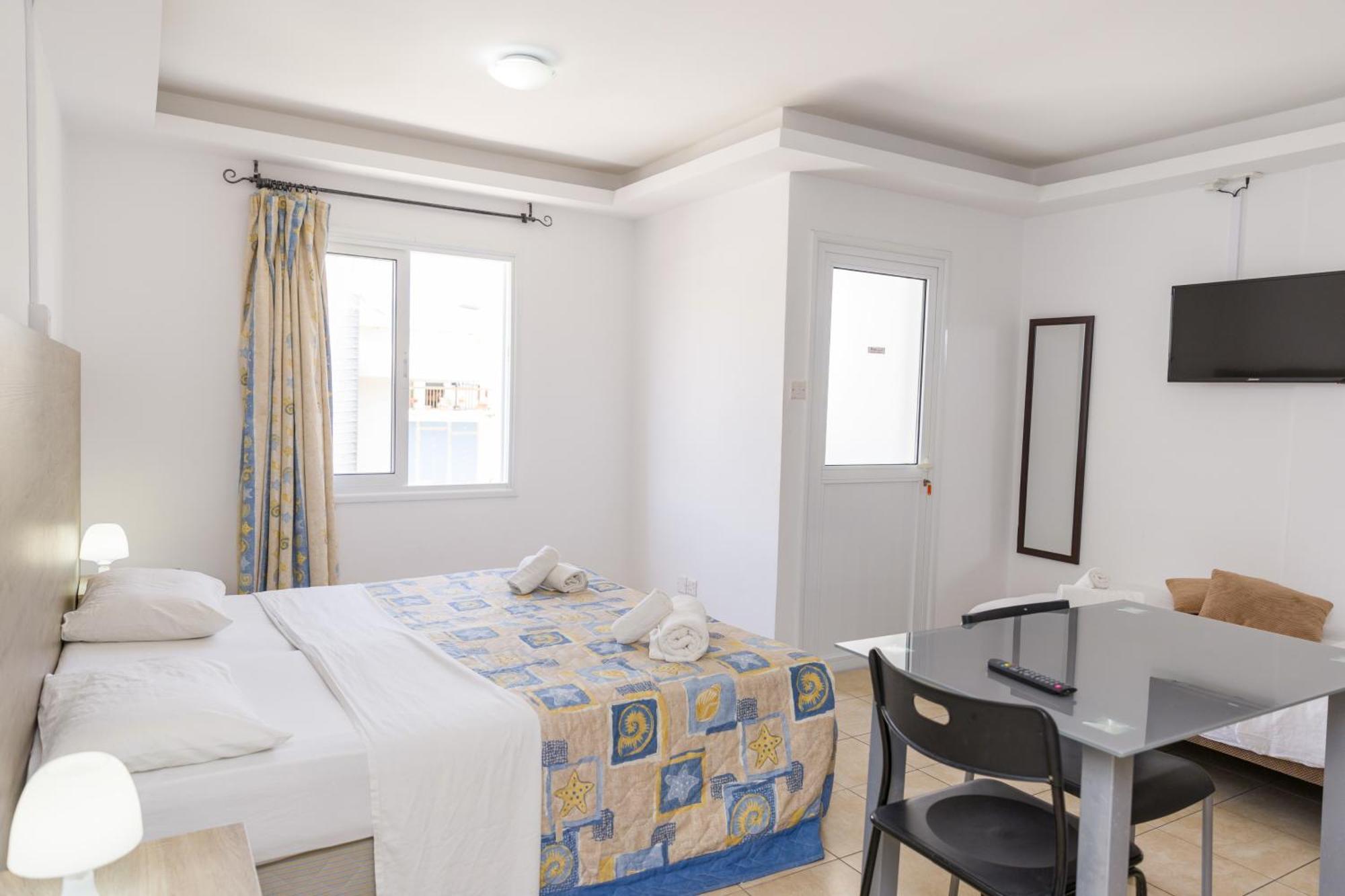 阿莱科斯公寓式酒店 Paphos 外观 照片