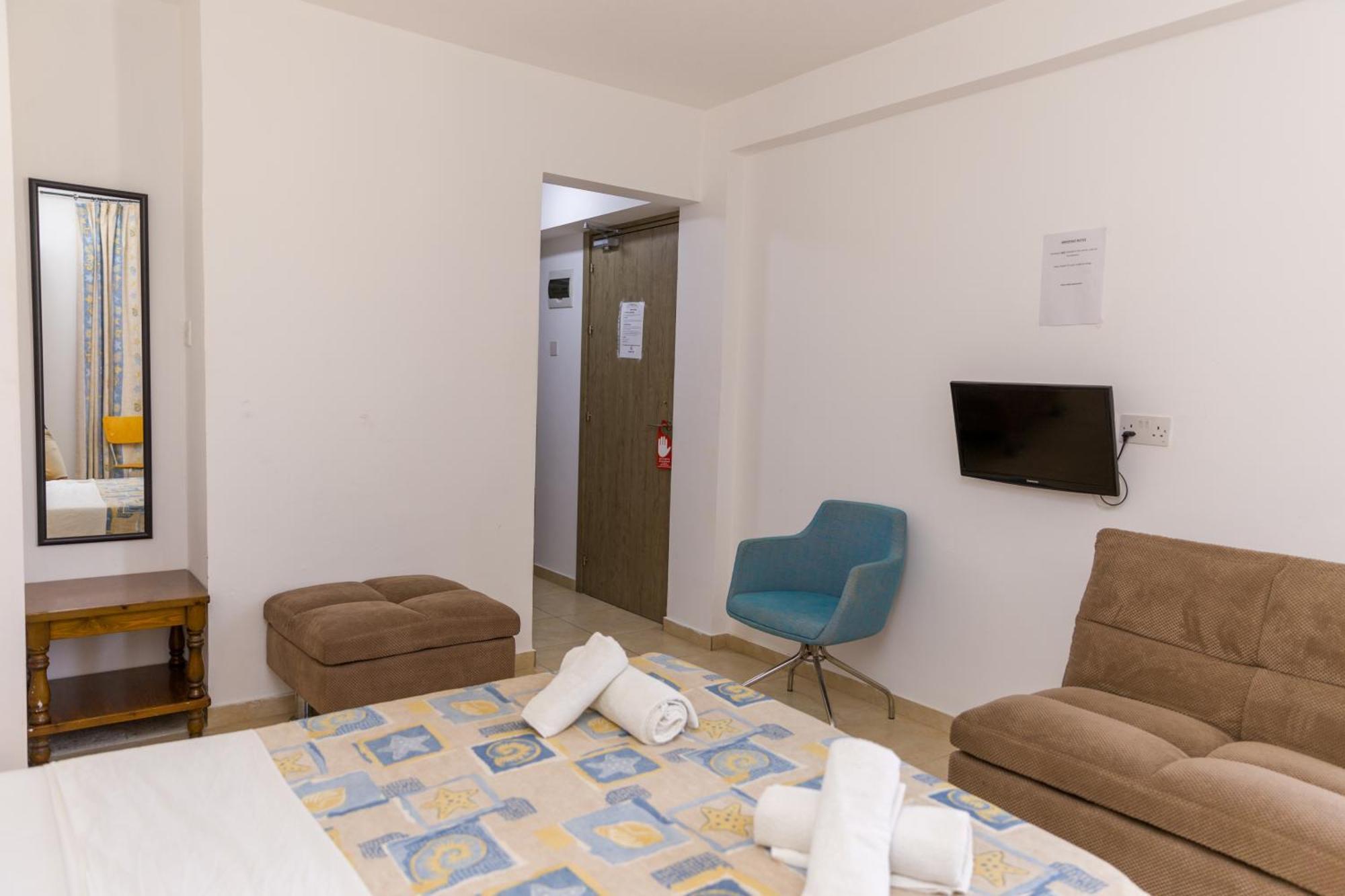 阿莱科斯公寓式酒店 Paphos 外观 照片